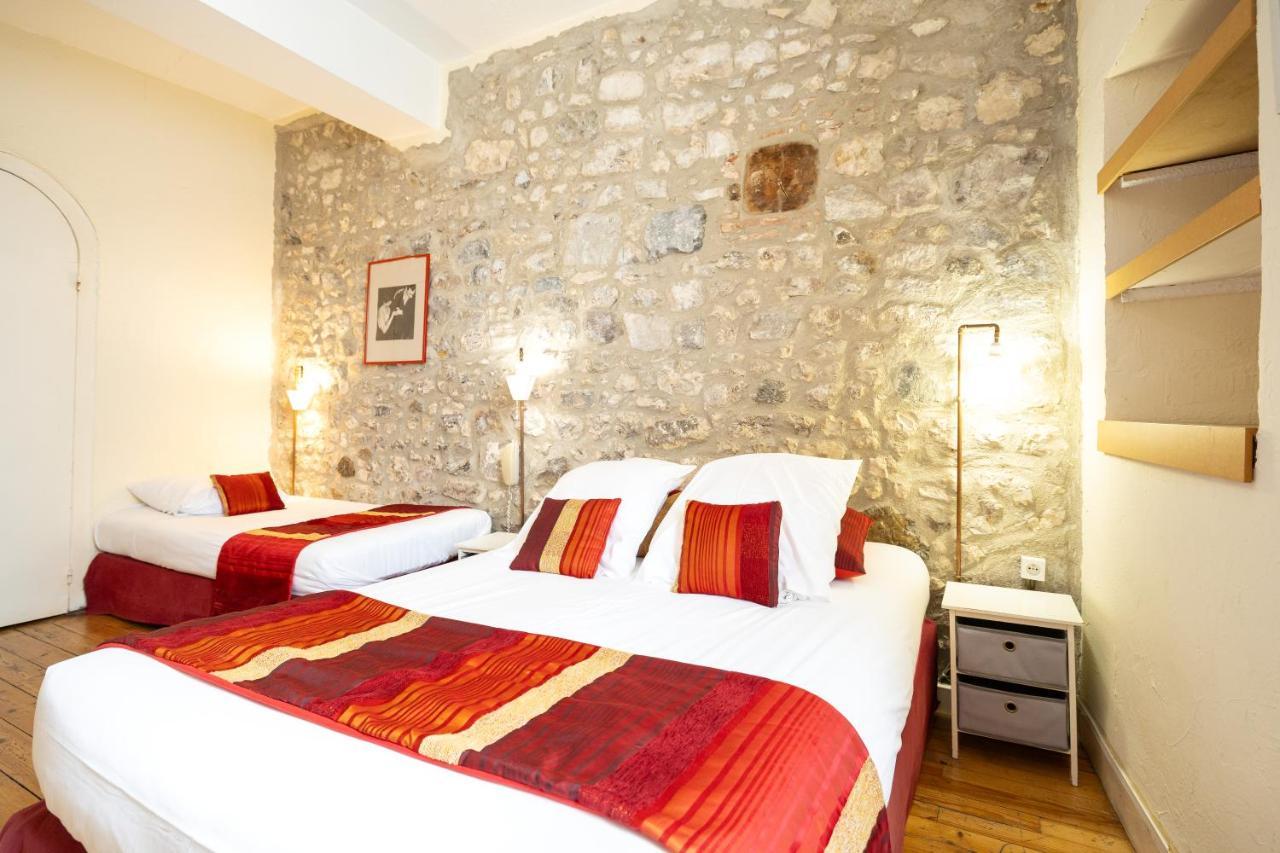Chambre Double ou Triple